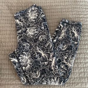 Balance fitness leggings